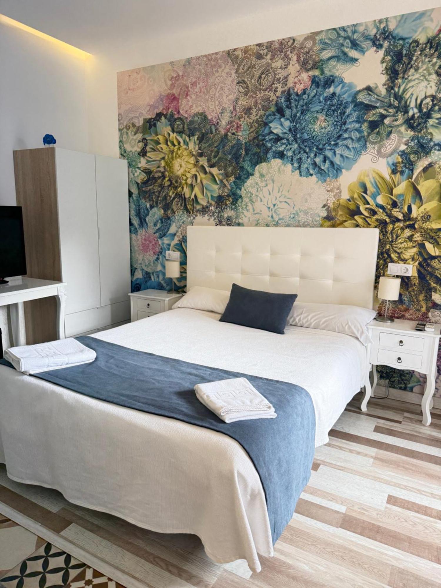 Casa Jardin El Colmenar Hotel Las Navas Del Marques Ngoại thất bức ảnh